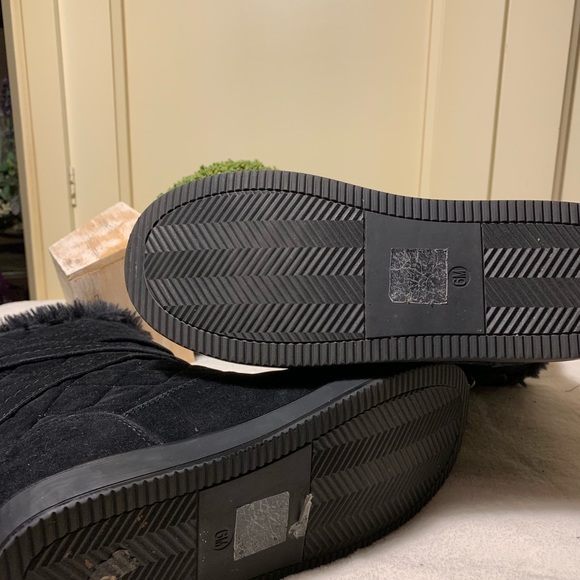 Guess Alixa Boots - Picture 4 of 5